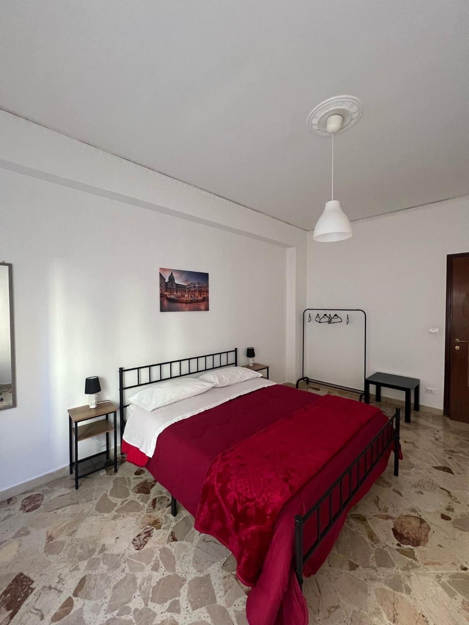 El Azis Home Palermo Exteriör bild